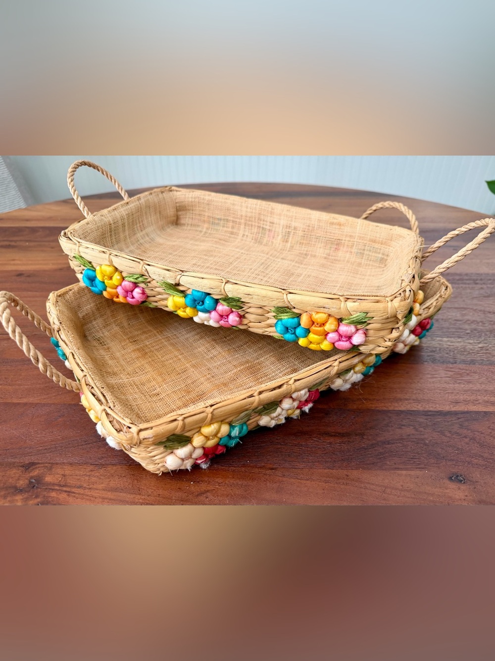 Vintage Lot Of 2 Raffia Wicker Lined Basket Casserole Carriers Floral Tropical